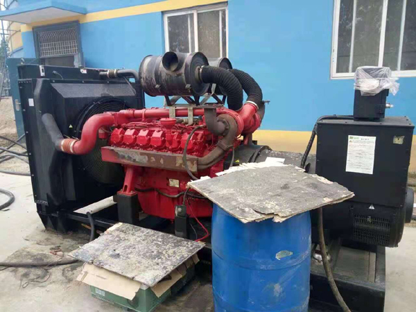 安宁关于柴油发电机组水箱污垢的产生与清理