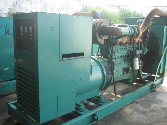 安宁出租发电机-发电机组购买指南都有哪些