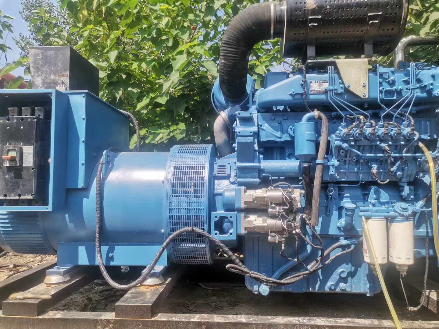 安宁详细说明降低 800kW 柴油发电机输出电流波动的方法