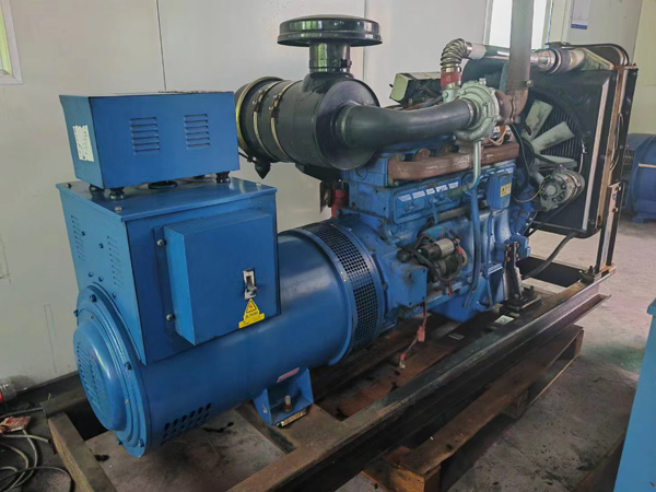 安宁100kW柴油发电机组使用多级机油有哪些优缺点？
